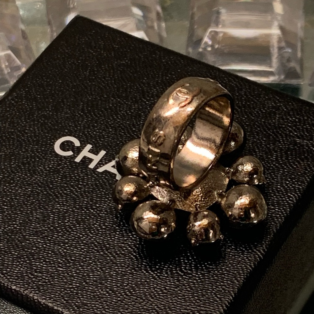 100% Authentic Crystal Chanel Ring SZ 6.5 - Picture 5 of 7